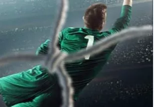 Travel to a parallel world and become an all-attribute goalkeeper